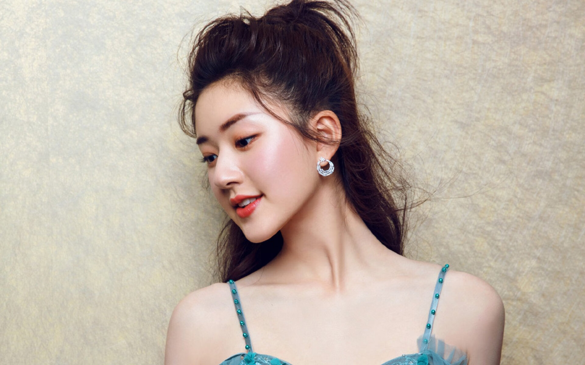 快攻战术节奏中第一步推进是否影响空位形成,快攻战术形式