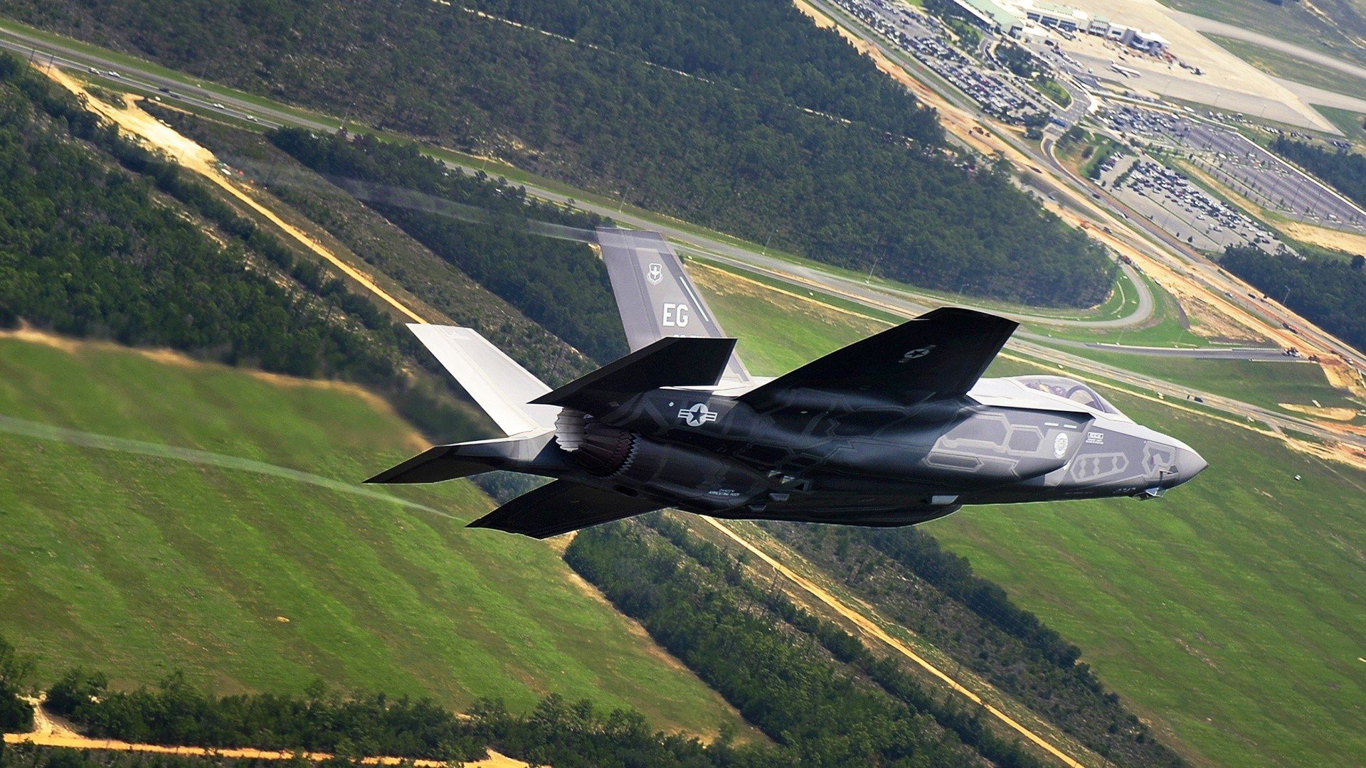 丁俊晖称比赛是压力也是前进动力,丁俊晖名场面